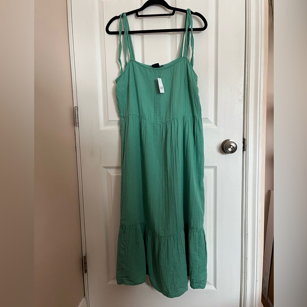 Women’s Green Tie-Strap Summer Dress